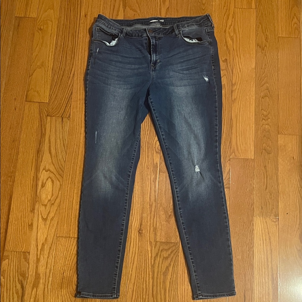 Old Navy Rockstar Super Skinny Jeans
